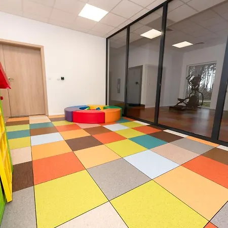 Dwie Sosny Baltic 35 *